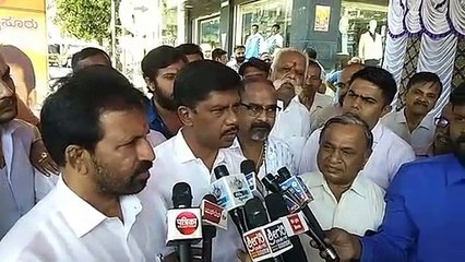 सड़क डामरीकरण कार्य का भूमि पूजन