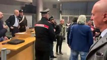 Sentenza Rigopiano, caos in aula: la rabbia dei parenti - Video