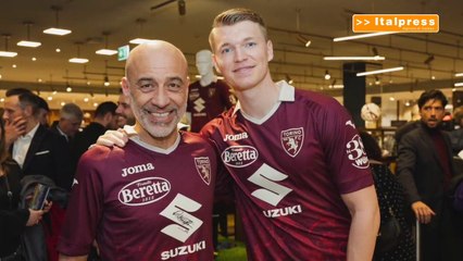 Una maglia speciale per celebrare 10 anni di partnership Suzuki-Torino