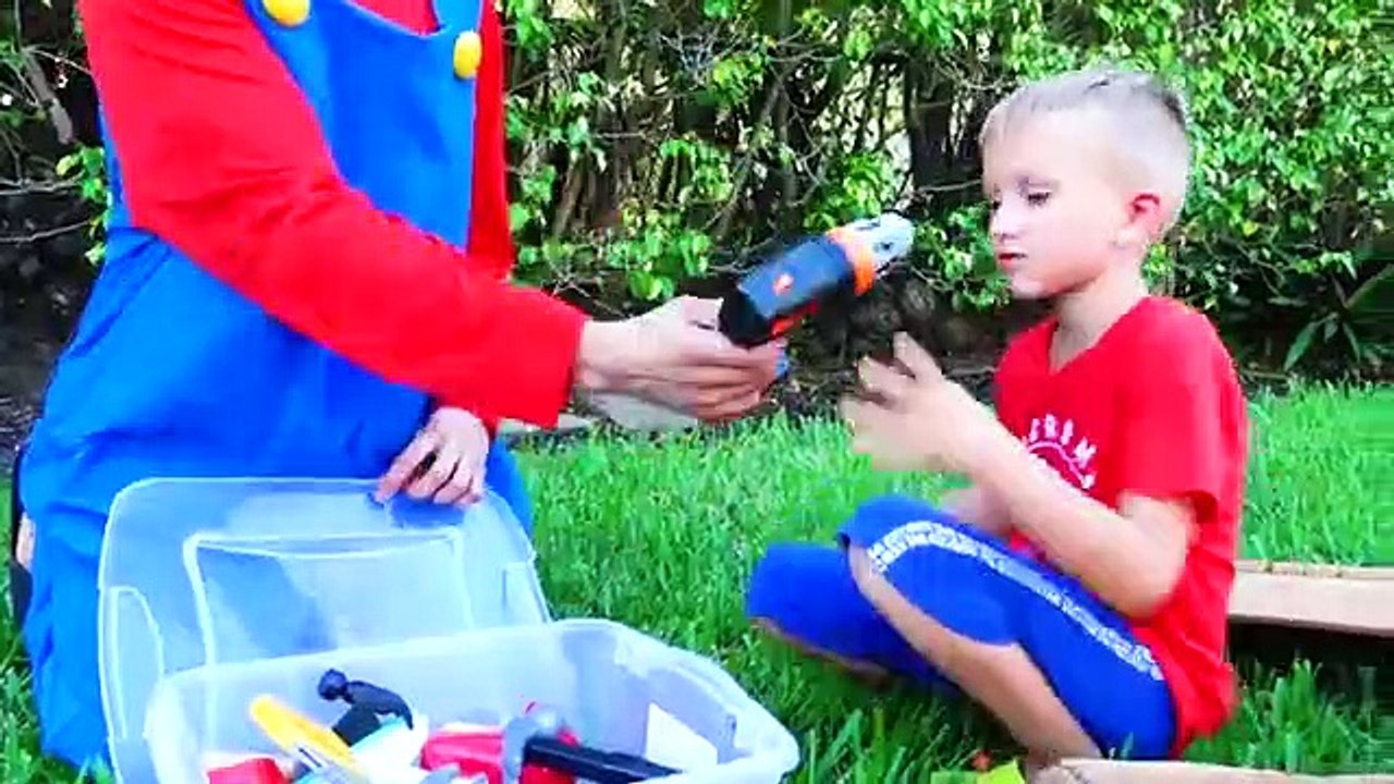 مجموعة فلاد ونيكيتا من الفيديو عن بيوت الألعاب