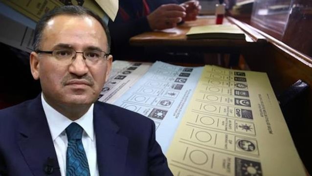 Deprem bölgesinden ayrılanlar nasıl oy kullanacak? Herkesin merak ettiği soru Bakan Bozdağ'a soruldu