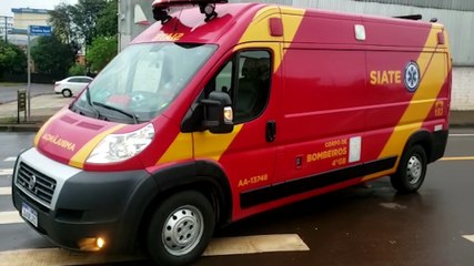 Mulher fica ferida ao cair de patinete no Guarujá