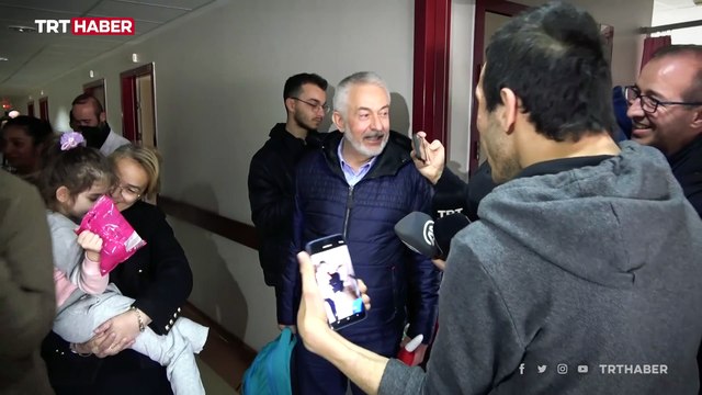 Öldü sandığı kızına kavuştu: Geçecek kuzum hepsi geçecek