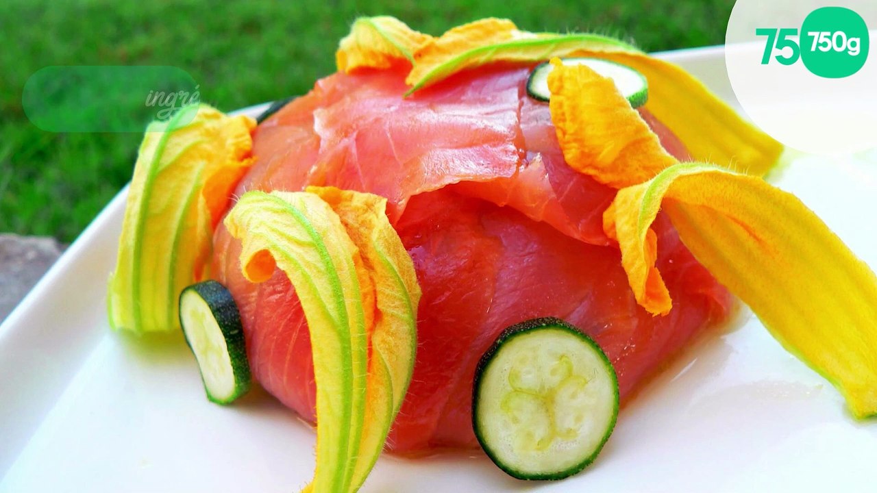 Timbale de saumon à la courgette épicée