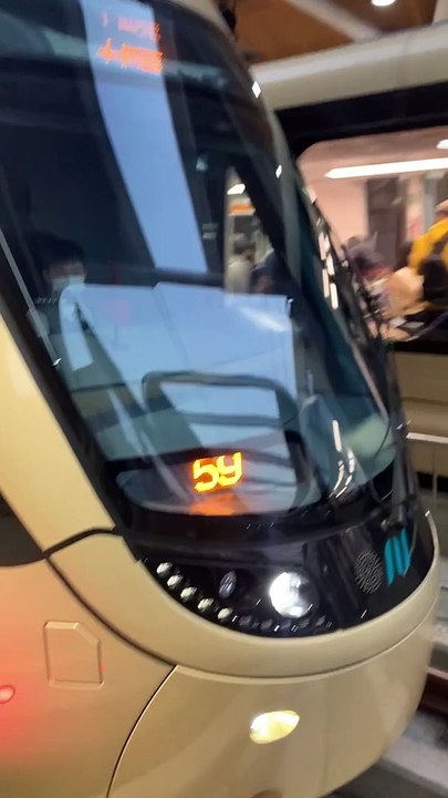 新北安坑輕軌新和國小站列車進站出站New Taipei   ankeng Light Rail Xinhe Elementary School Station train enters and exits the station #忠駝論壇 #fyp #f4follow #fypシ #foryoupage #happy #asmr #best #cute #foryou #viral