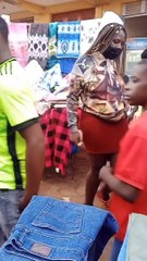 What a guy did after he desperately fell in love with a lady he met at first sight