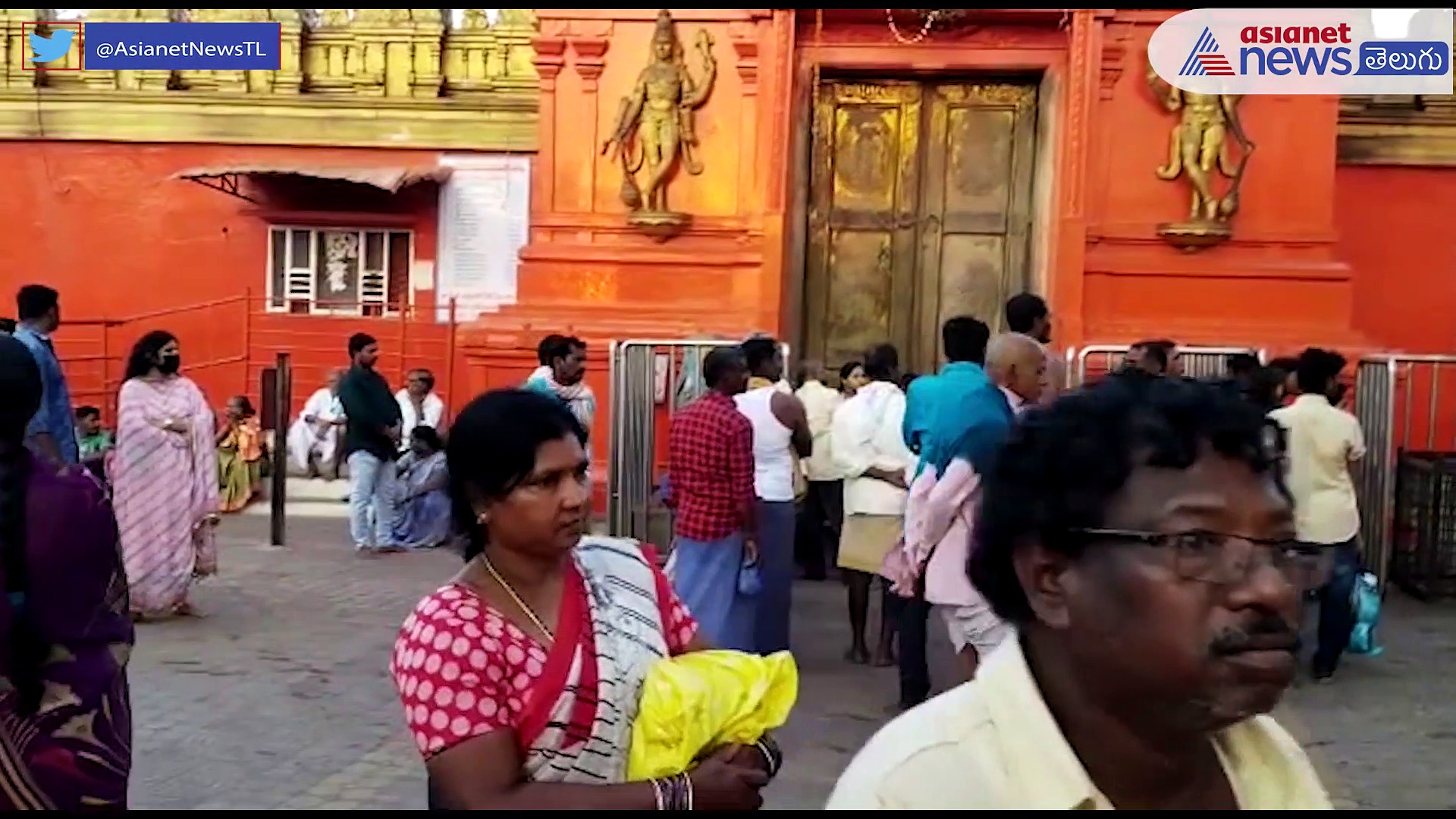 కొండగట్టు అంజన్న ఆలయంలో విగ్రహాలు, శటారి, తోరణం ఎత్తుకెళ్లిన దొంగలు.. 