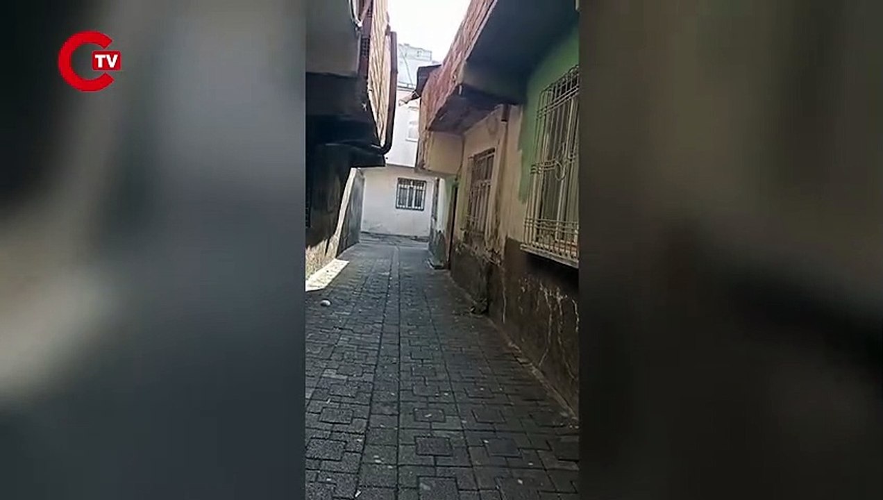 Depremde hasar görmüş binaya 'hasarsız' raporu verildi