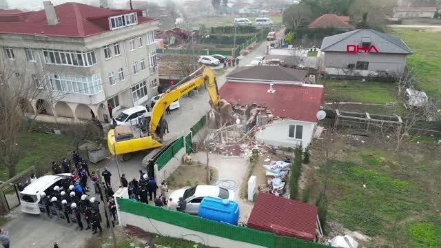 İstanbul'un İçme Suyu Havzasına Yapılan 22 Kaçak Yapı Yıkılıdı