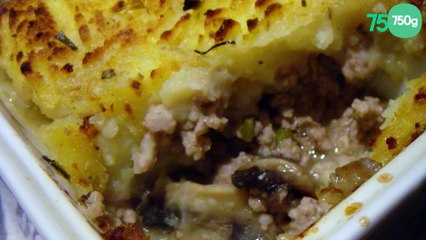 Parmentier de champignons et oignons nouveaux