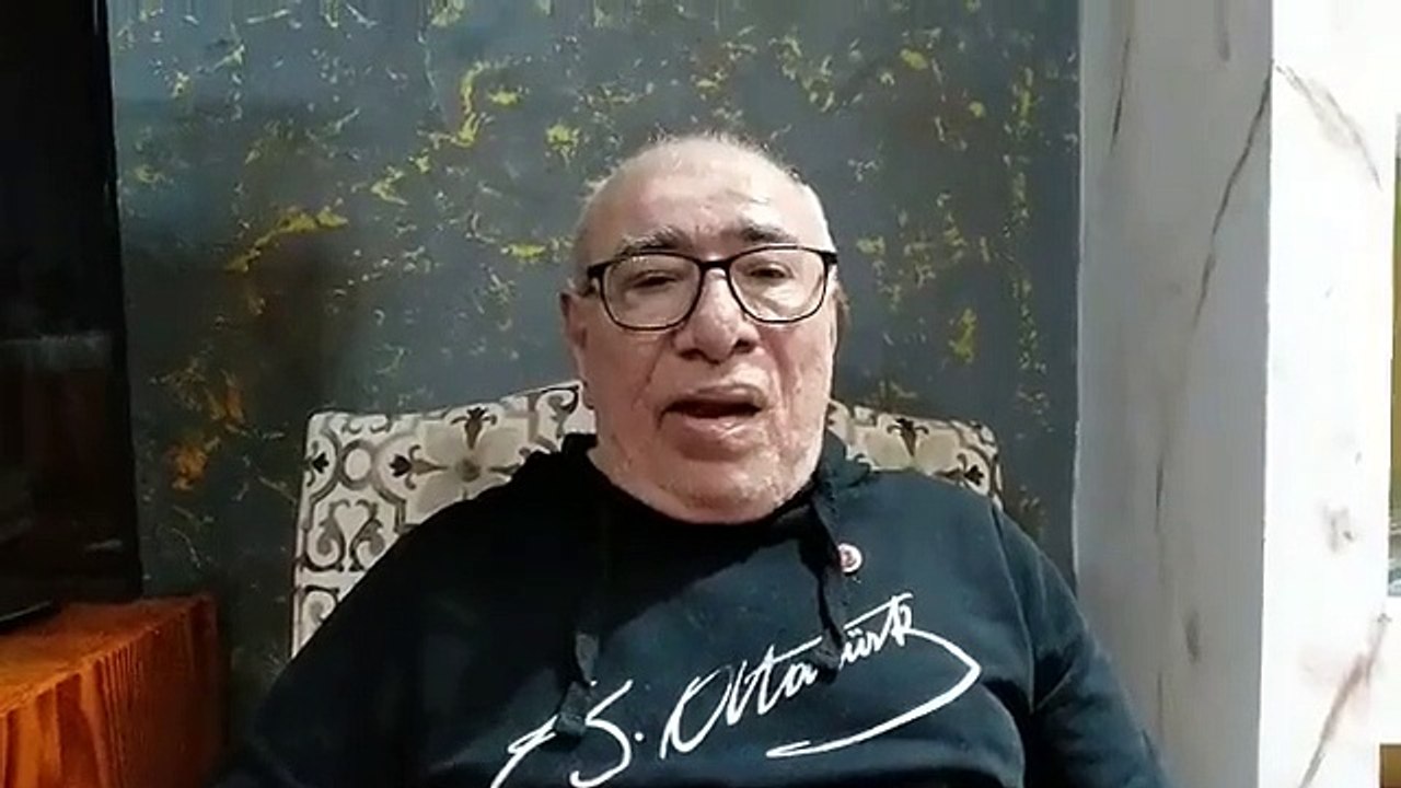 İlyas Salman: "Düzenin sanatçısı olmadığıma ilk kez pişman oldum."