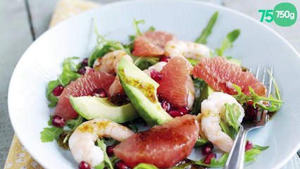 Salade d'avocat Hass du Pérou, pamplemousse grenade et crevettes