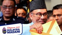 Budget 2023: Anwar arrives in Parliament
