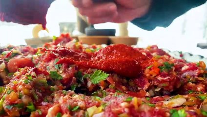 Huge Turkish Pizza with Meat! I Want To Eat Right From The Oven