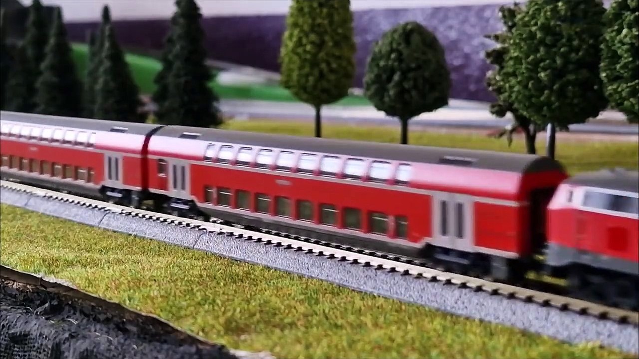 Vorstellung BR218 Orientrot mit Latz Fleischmann DCC Sound