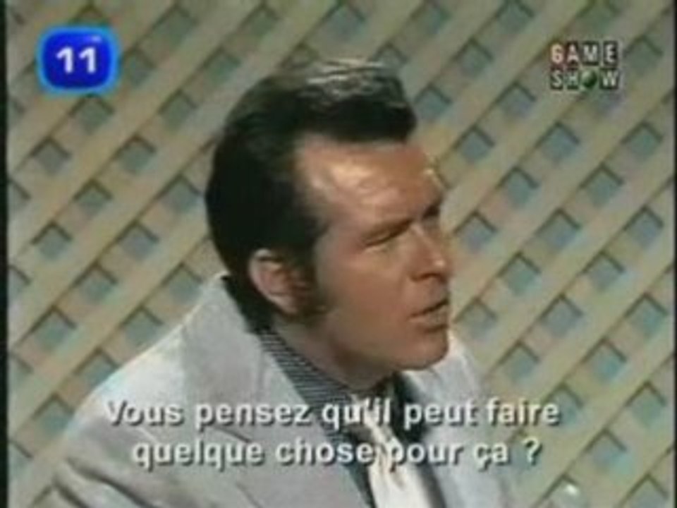 La blonde à la télé