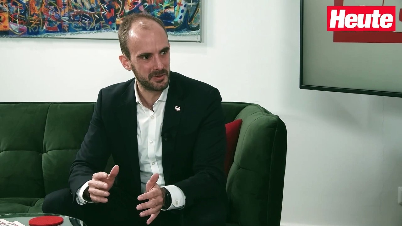 Tursky: 'Haben 1. Handy-Führerscheine schon abgenommen'