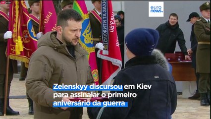 Um ano de guerra na Ucrânia: Zelenskyy lembra "o dia mais longo das nossas vidas"