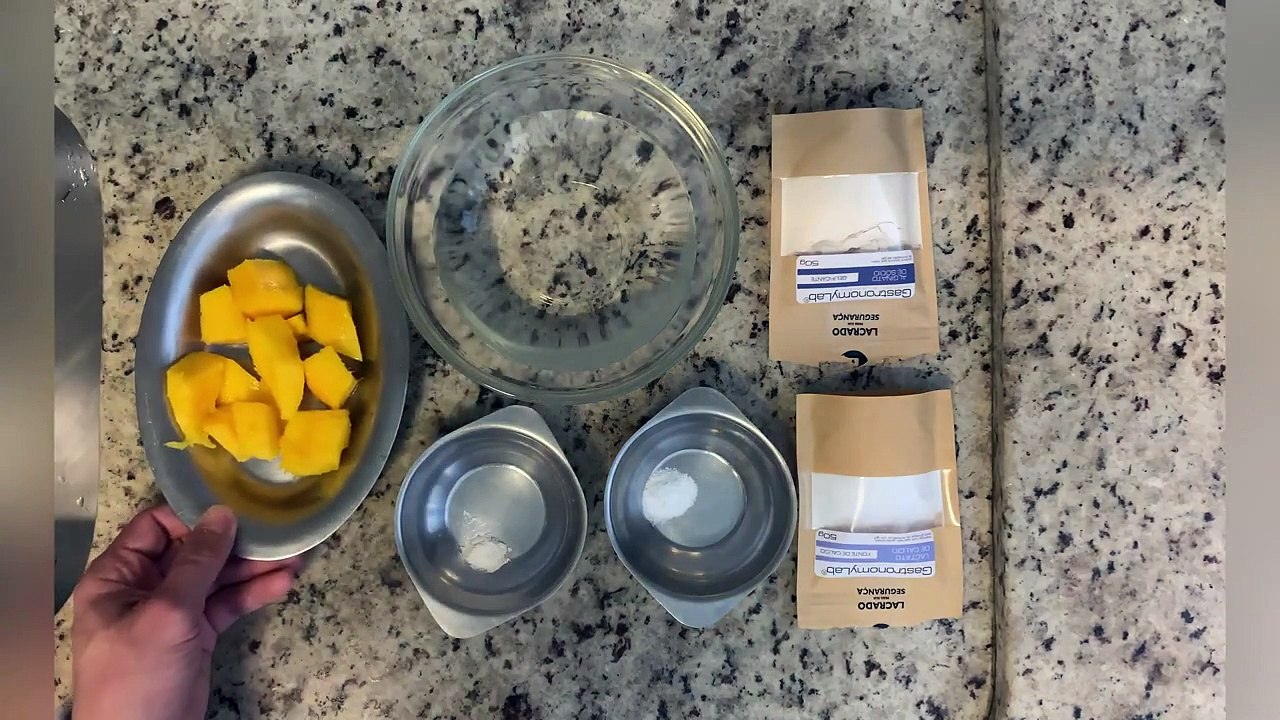 Esferificação Básica Suco de Manga - Gastronomia Molecular