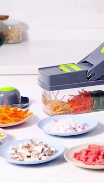 BSIASIO Vegetable Chopper With Container Onion Chopper, Slicer Professional food chopper 8 blades