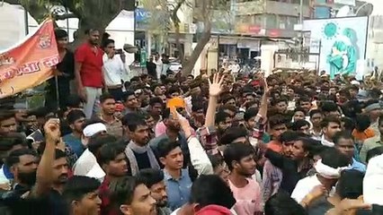 गौरक्षकों ने किया कलक्ट्रेट पर प्रदर्शन