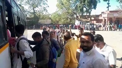 परीक्षा के लिए पहुंचना बना 'अग्नि परीक्षा'