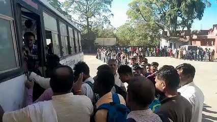 परीक्षा के लिए पहुंचना बना 'अग्नि परीक्षा'