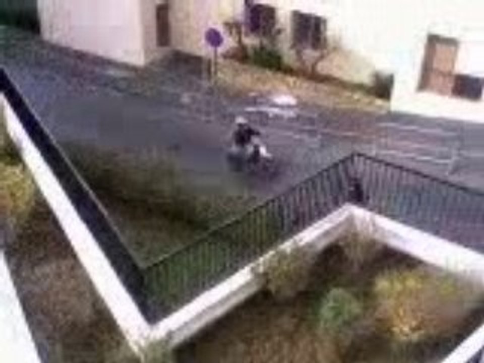 Becan 110 cc pa vite