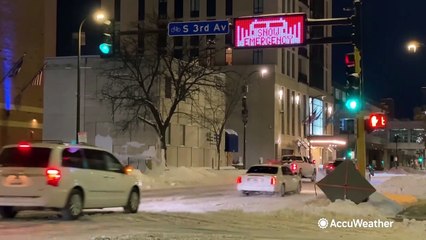 Cleanup underway in Minneapolis after winter storm