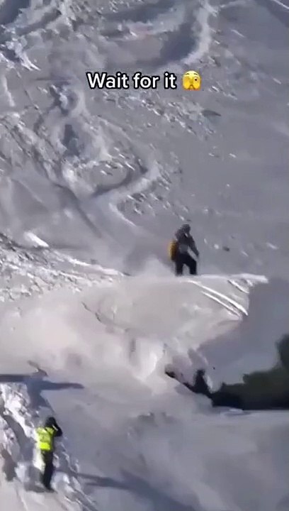 Ce skieur hors piste est prêt pour les championnats du monde de gym