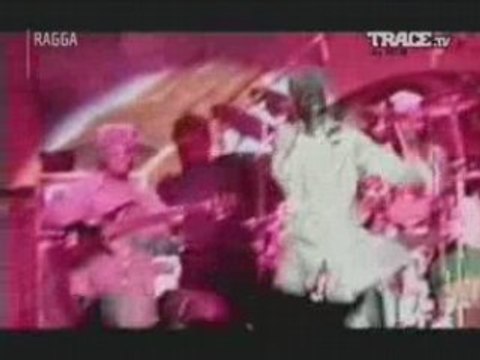 Sizzla - What A Stage Show