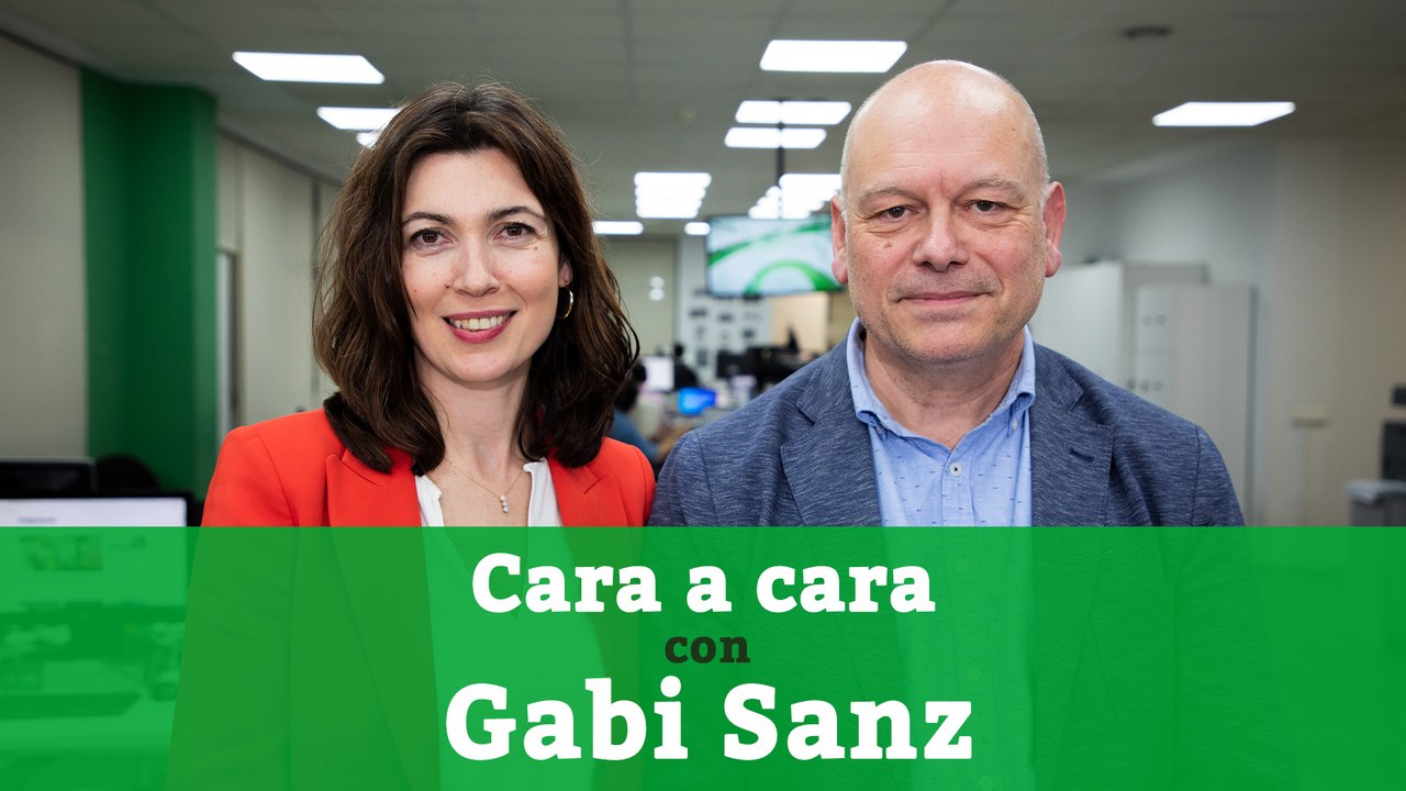 La misión de los 'hombres de negro' en España: “Nadie quiere asumir su responsabilidad"