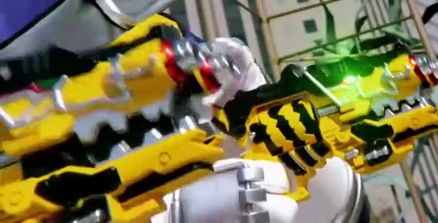 Power Rangers Dino Charge E008