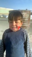 Henüz okula bile gitmiyor! Suriyeli çocuk bakın ne okudu