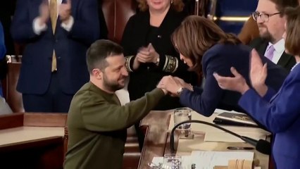 أميركا.. قيادات "جمهورية" بارزة تحذر من سياسة الشيك على بياض لأوكرانيا