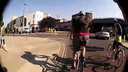 Car driver tries to knock over cyclist - LC07 WKG
