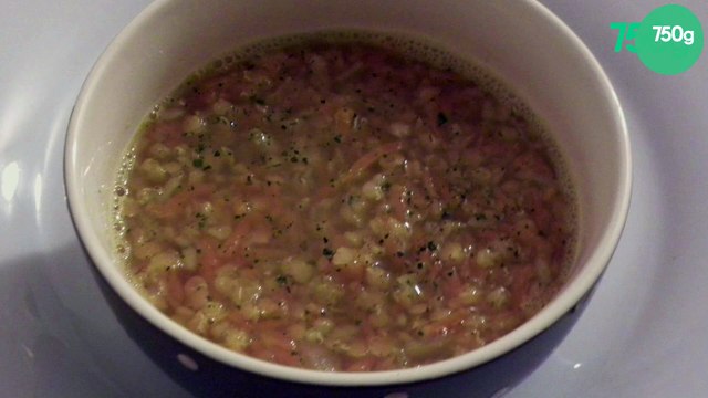Soupe aux lentilles corail, carottes, ail et épices douces