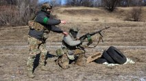 “La guerra todavía se demora, los rusos tienen mucha munición”: colombiano que combate para las fuerzas ucranianas en Járkov