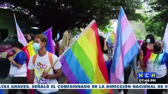Comunidad LGTB a la carga por el matrimonio igualitario y el cambio de nombre