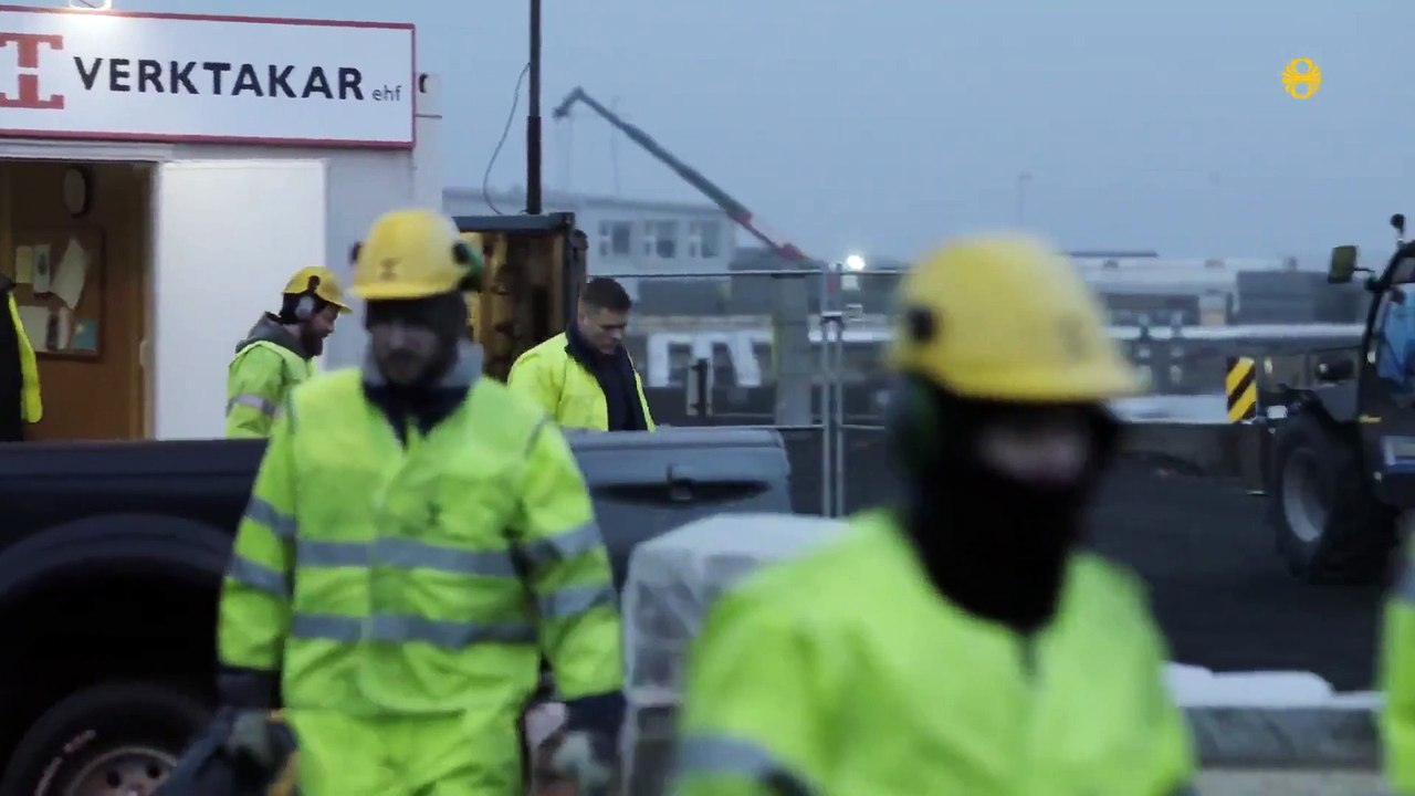 Trapped - se2 - ep01 hd watch