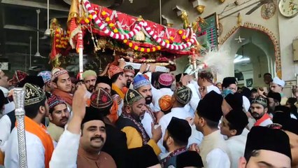 Video: अंजुमन ने भेजी सरवाड़ दरगाह के लिए चादर