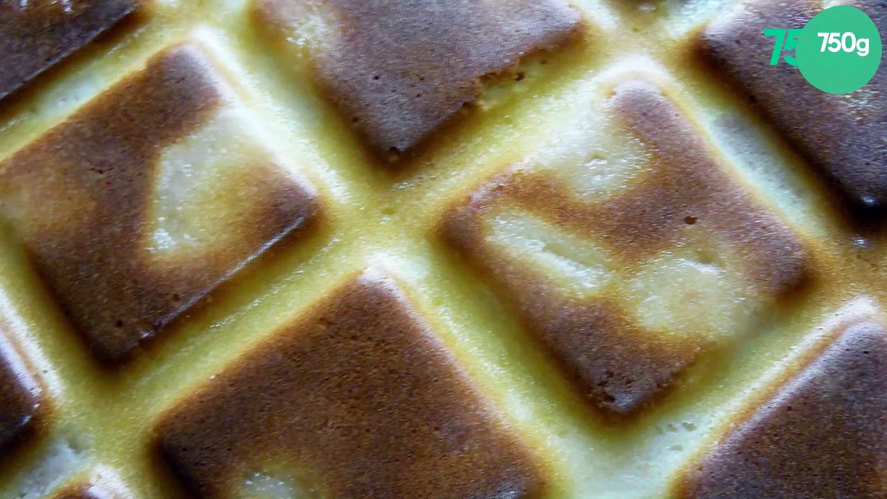 Gâteau aux pommes et lait concentré