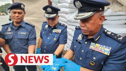 Attempts by smugglers to pass off items as soya beans, green peas foiled