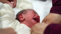 Miles De Personas Se Ofrecen Para Adoptar Al Bebé Sacado De Los Escombros En Siria