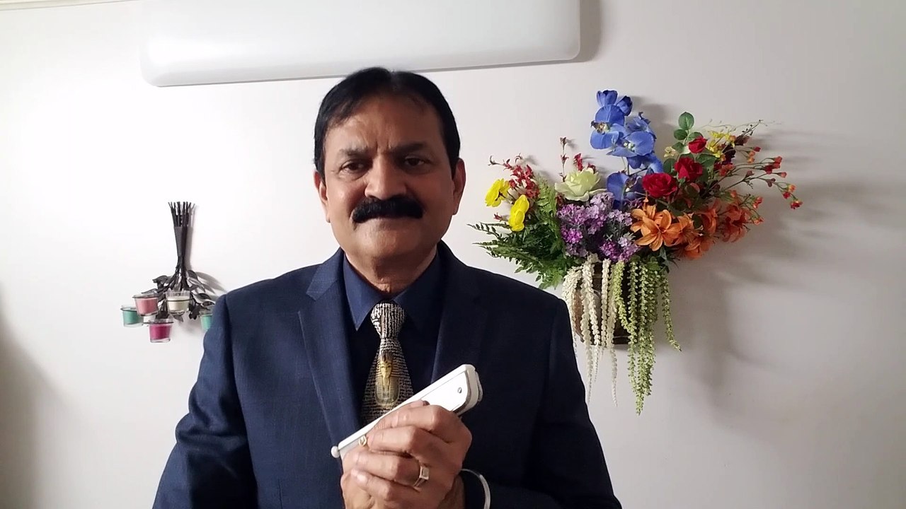 Nadiya Se Dariya - Film Namak Haraam 1873 on Harmonica Live Performance by Mukund Kamdar