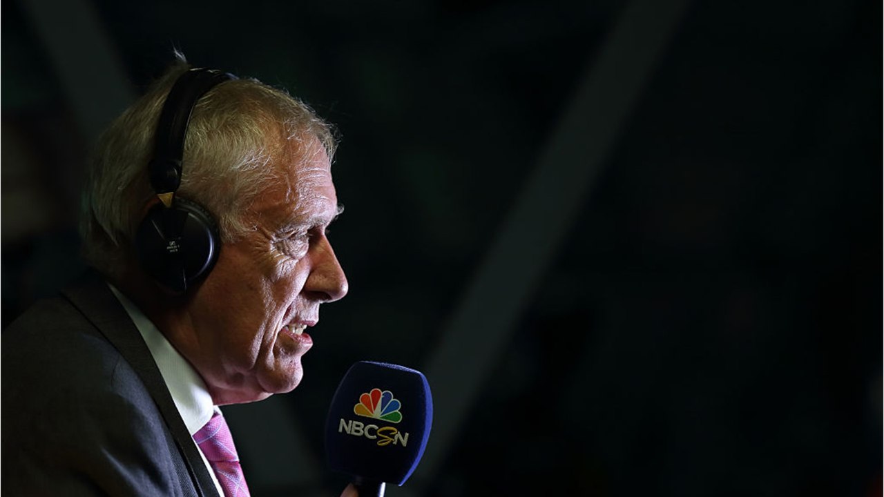 Martin Tyler and Alan Smith: Why are the commentators axed on FIFA 21?
