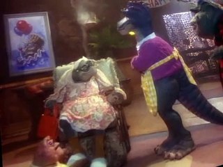 Dinosaurs Dinosaurs S01 E003 Hurling Day