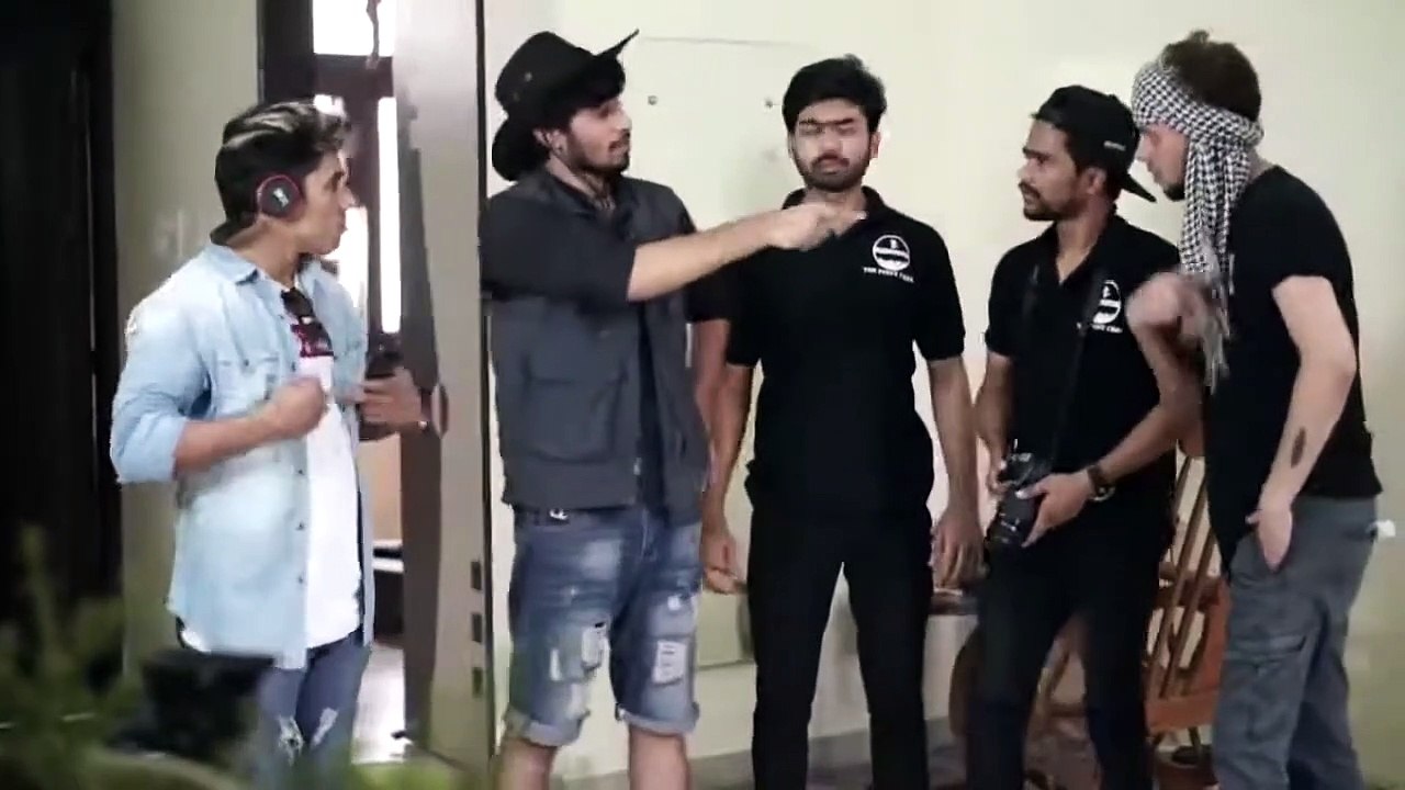 THE HORROR HOUSE R2H Round2hell Deleted video