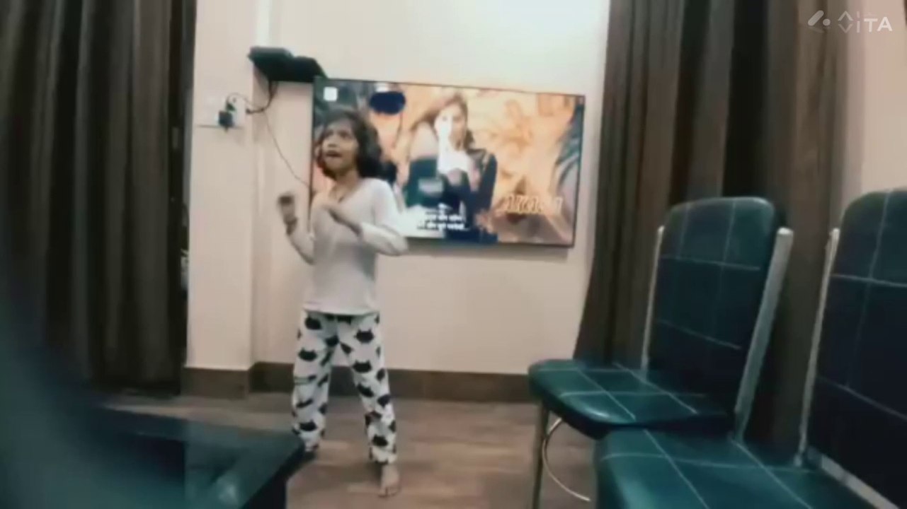 Gun gun ne nagin gin gin par dance Kiya pls watch now