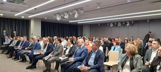 AP Milletvekili İlhan Küçük'ten AB'ye Türkiye'ye deprem yardımlarının artırılması çağrısı